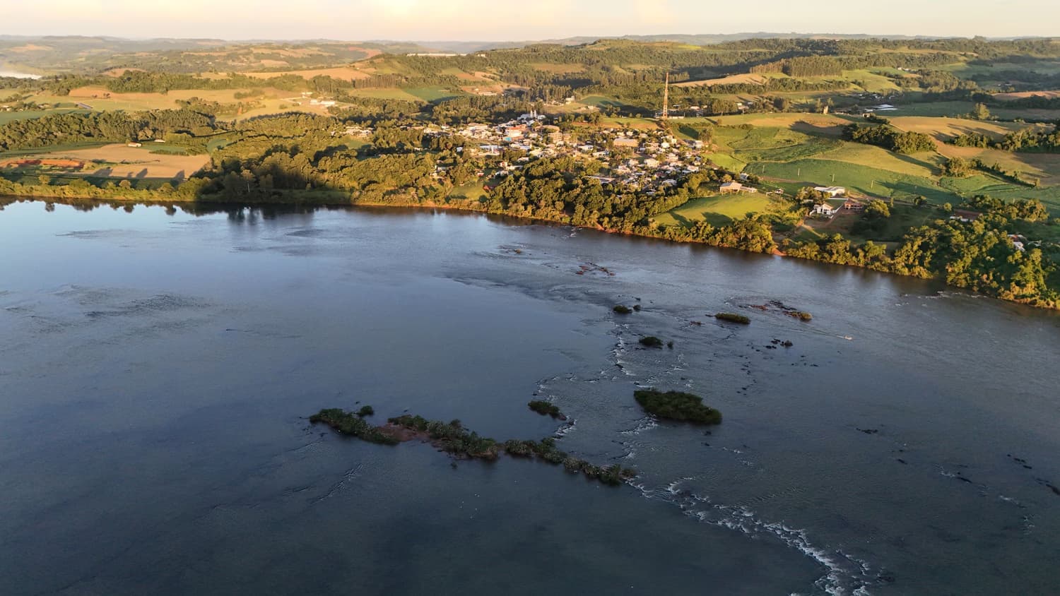 Foto 1 de Belezas naturais de Pinheirinho do Vale